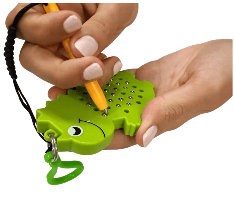 Magnetic pad keyring