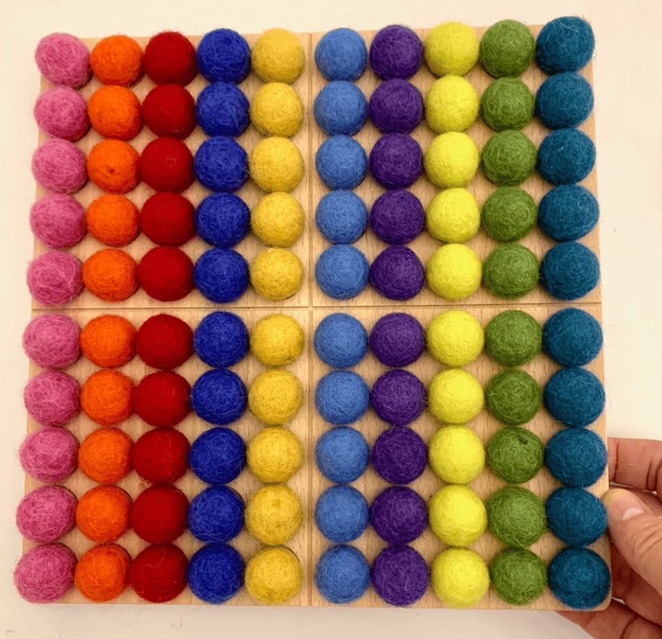 Montessori 100 Board Bright