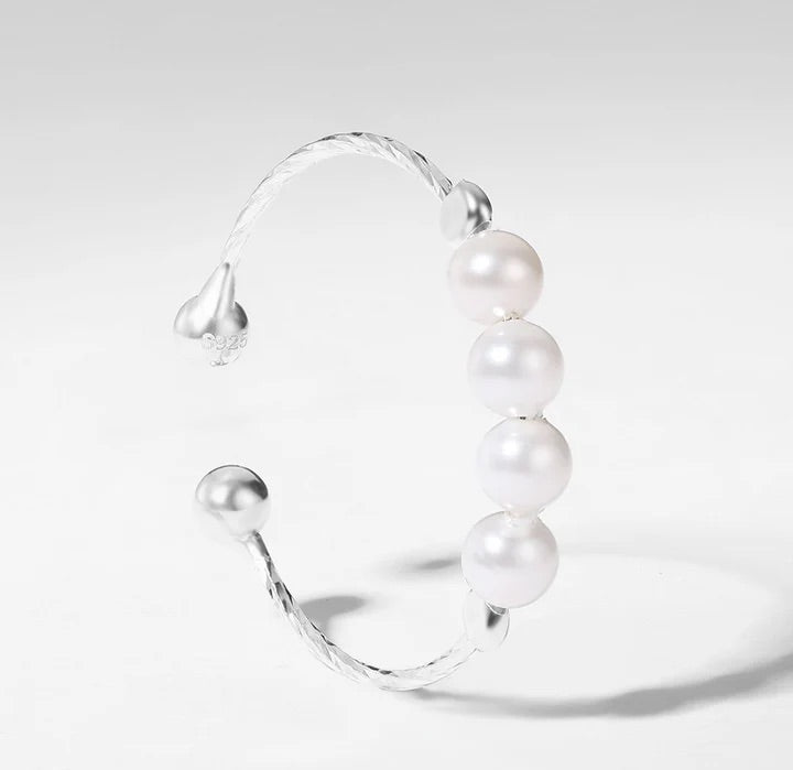Pearl Rotating Worry Ring