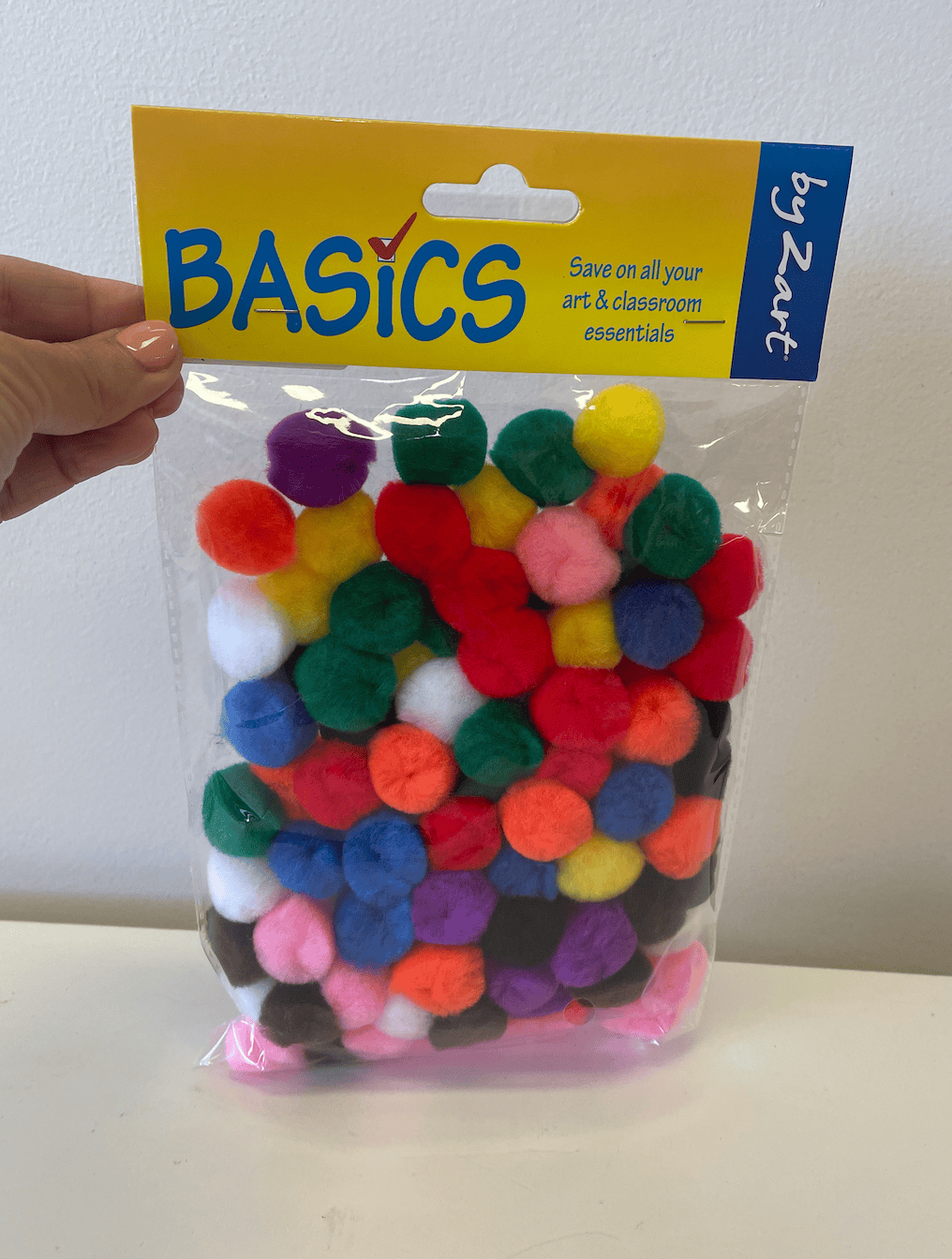 Pom Poms 100