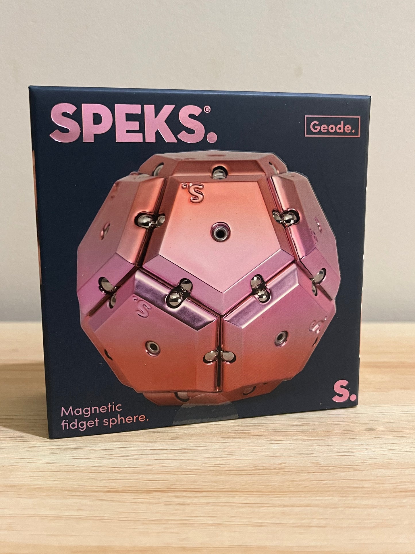 Speks Geode Fidget Sphere