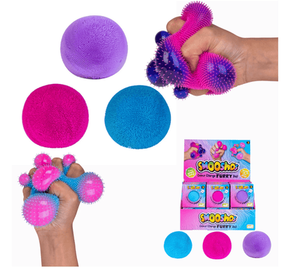 Smooshos colour change furry ball