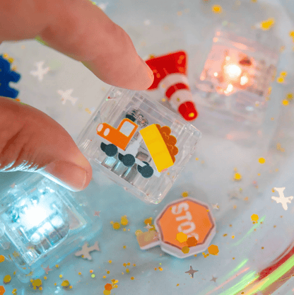 Limited Edition Light-Up Cubes, 6-Pack Auto Gift Set
