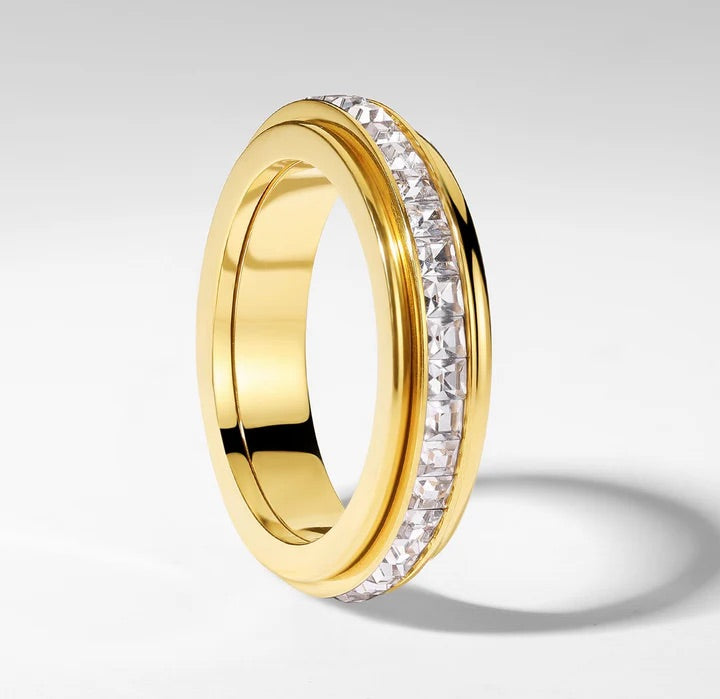 Elevate Rotating Worry Ring