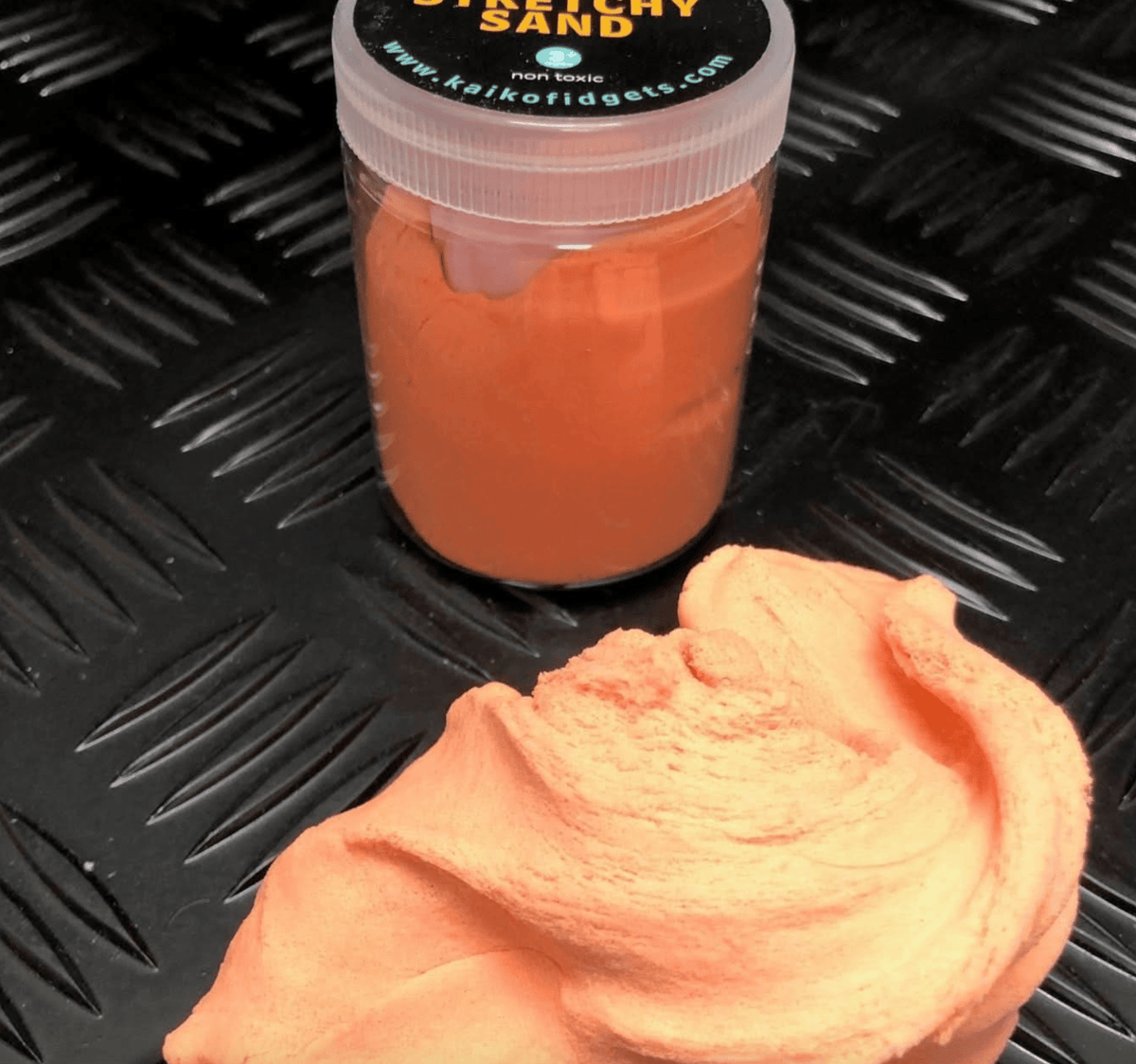Kaiko Stretchy Sand