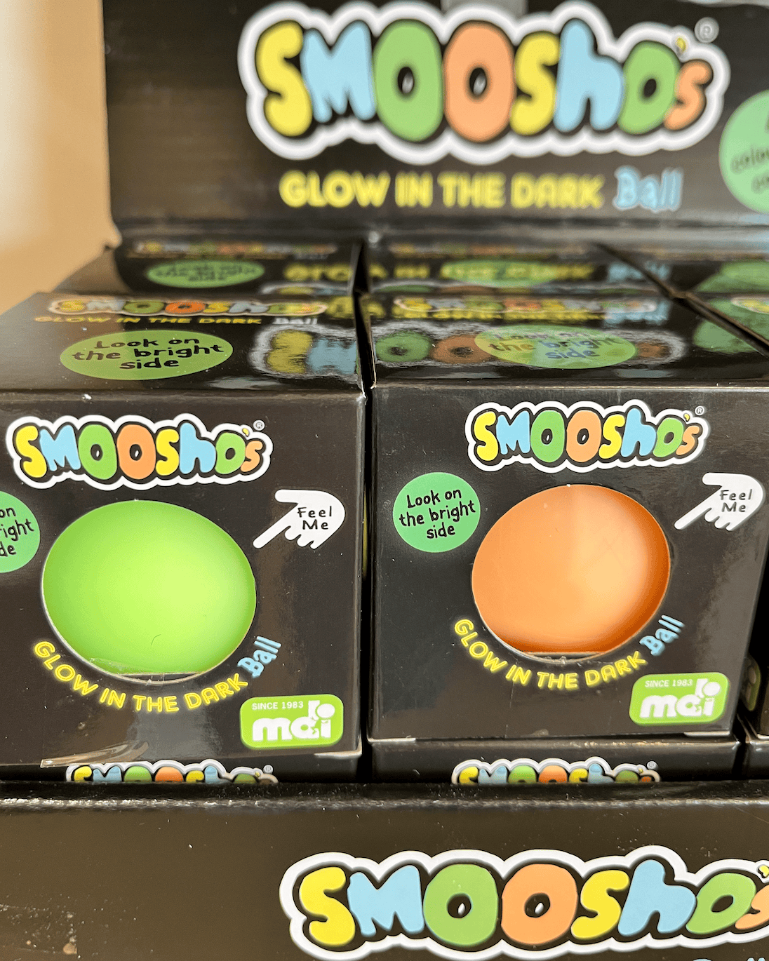 Smooshos Glow in the Dark Ball