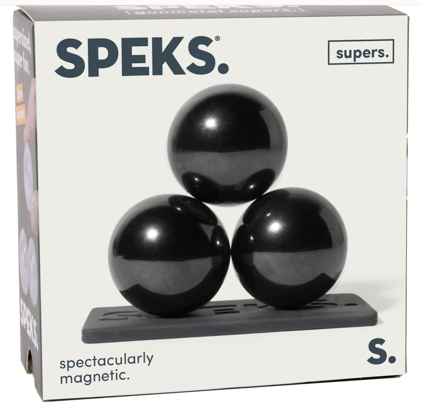Speks Supers, 33mm Magnets Balls Set of 3 with Display Plate