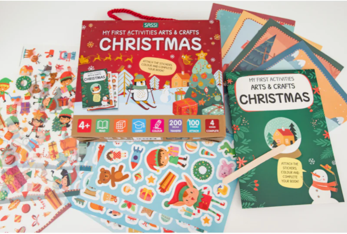 Christmas Arts and Crafts by Sassi